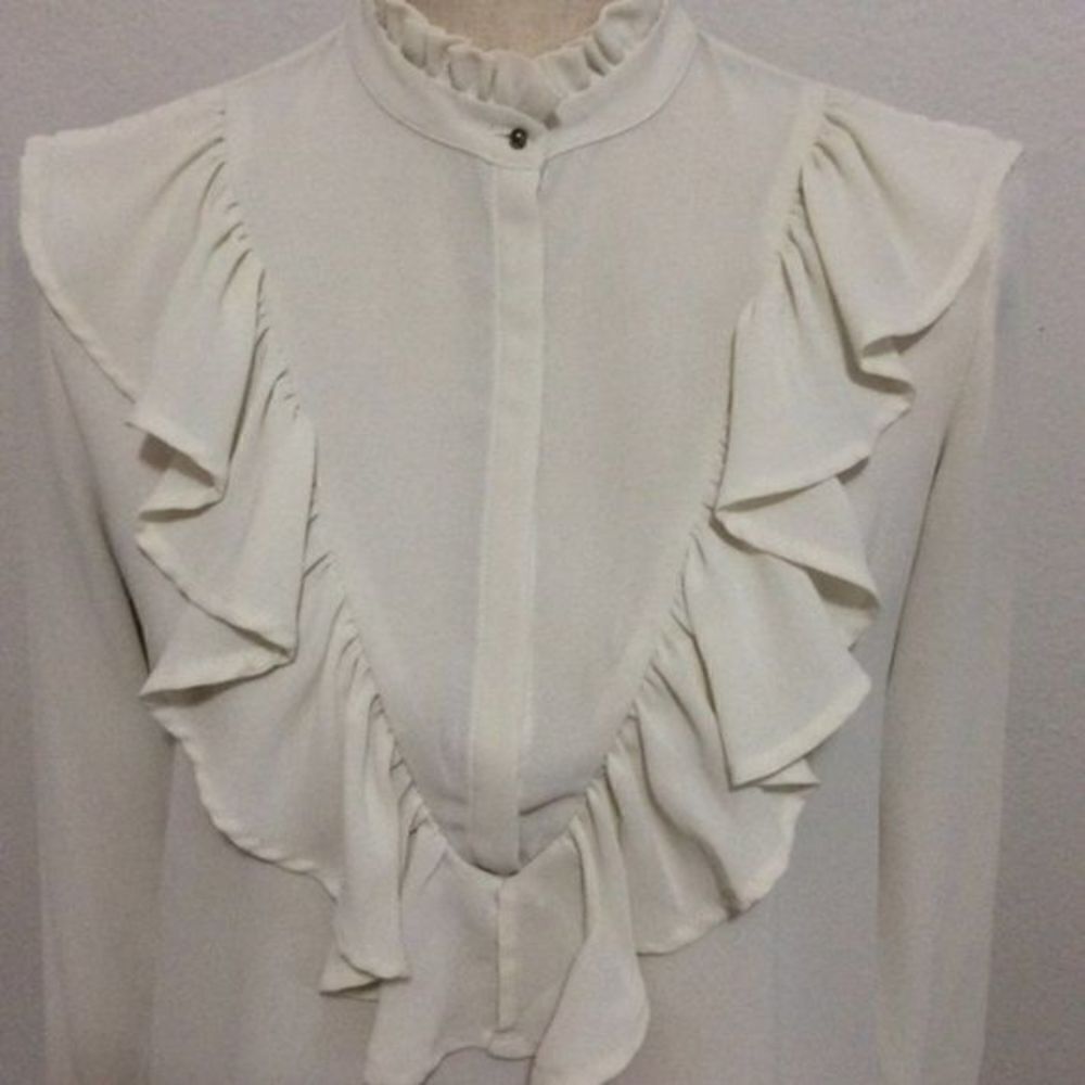Zara Basic Collection Ivory Long-sleeve Ruffle Blouse - Picture 2 of 8